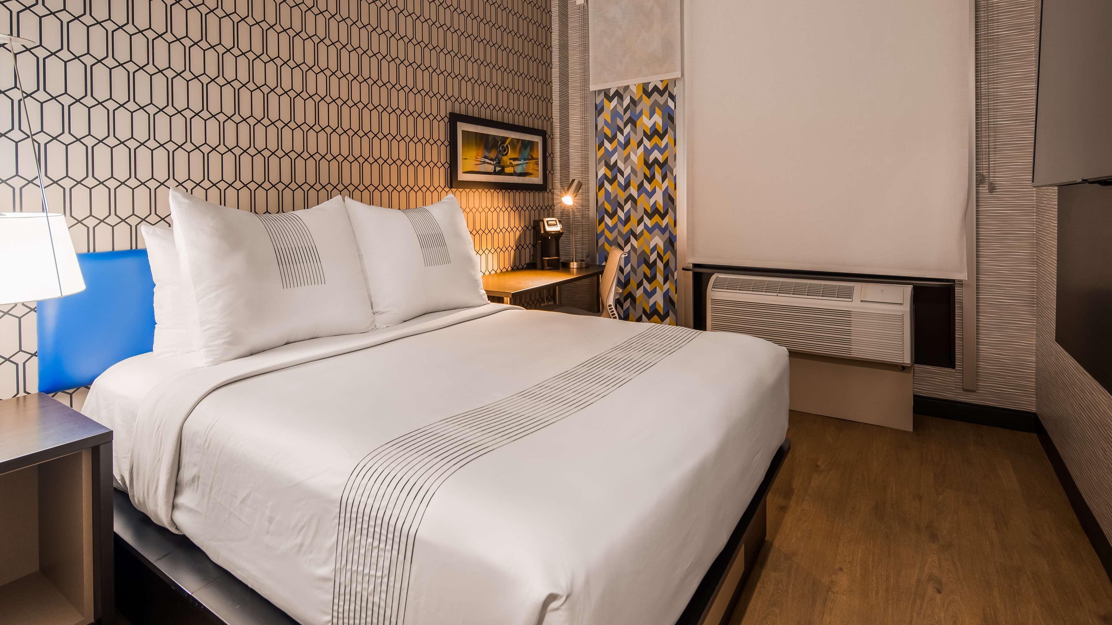 Glo Best Western Brooklyn Nyc New York Exterior foto