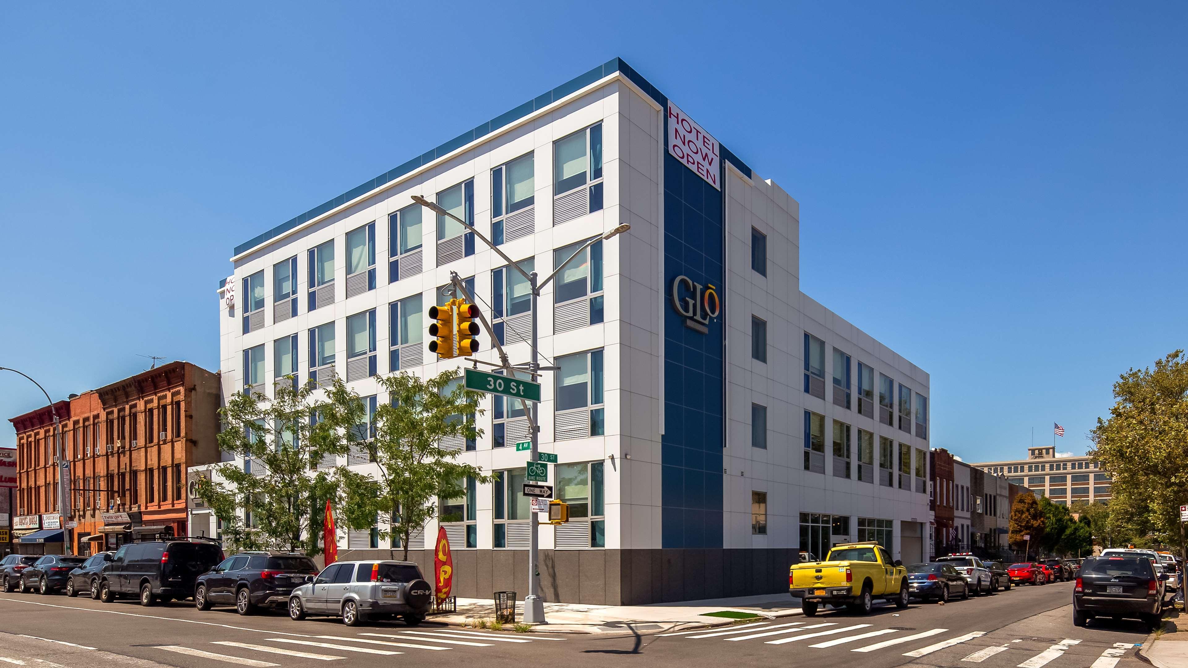 Glo Best Western Brooklyn Nyc New York Exterior foto
