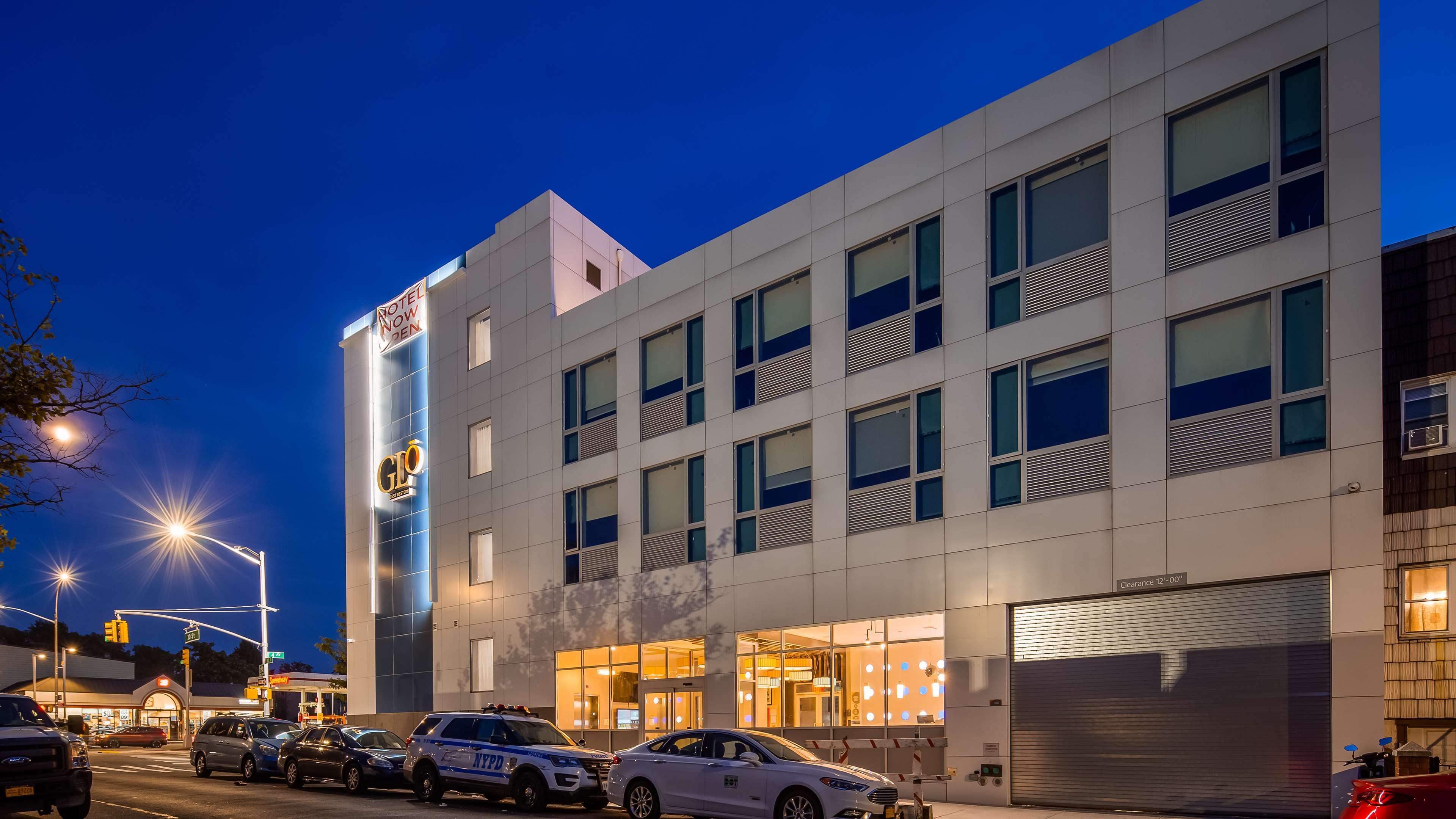 Glo Best Western Brooklyn Nyc New York Exterior foto